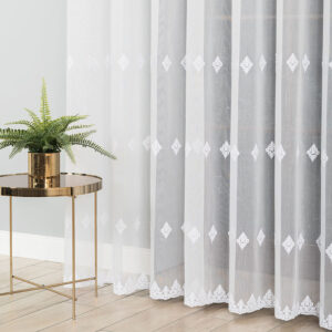 Firanka haftowana 280cm biała