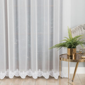 Firanka haftowana ze wzorem 280cm biała