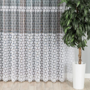 Firanka haftowana ze wzorem po całości 280cm kolor biały z błyskiem