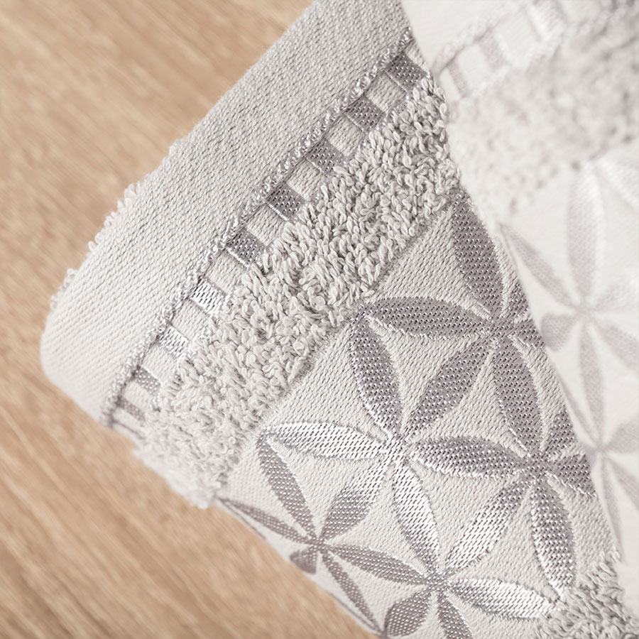 PAOLA0_RB0_712_070140_1_3