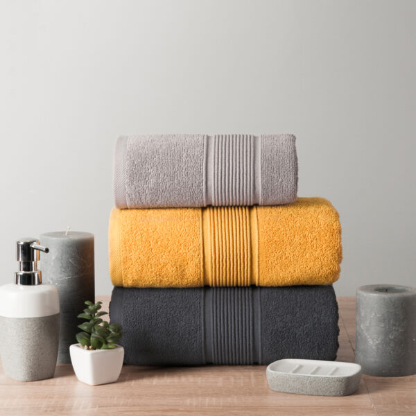 R00002_RB0_009_070140_1_2 R00002_RB0_009_070140_1_2