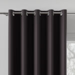 Ciemny chłodny brązowy