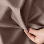 Pudrowy róż ciemny