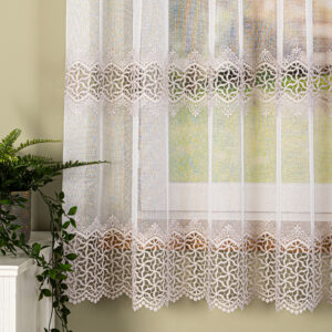 FIRANA Z APLIKACJĄ GIPIUROWĄ NA MARKIZECIE 175cm biała ze złotym