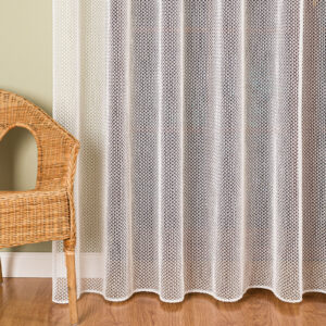 Firanka typu bukla o naturalnym splocie 300cm off white